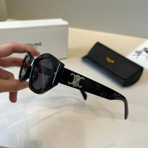 Celine Triomphe Women\'s Black Sunglasses main image 6